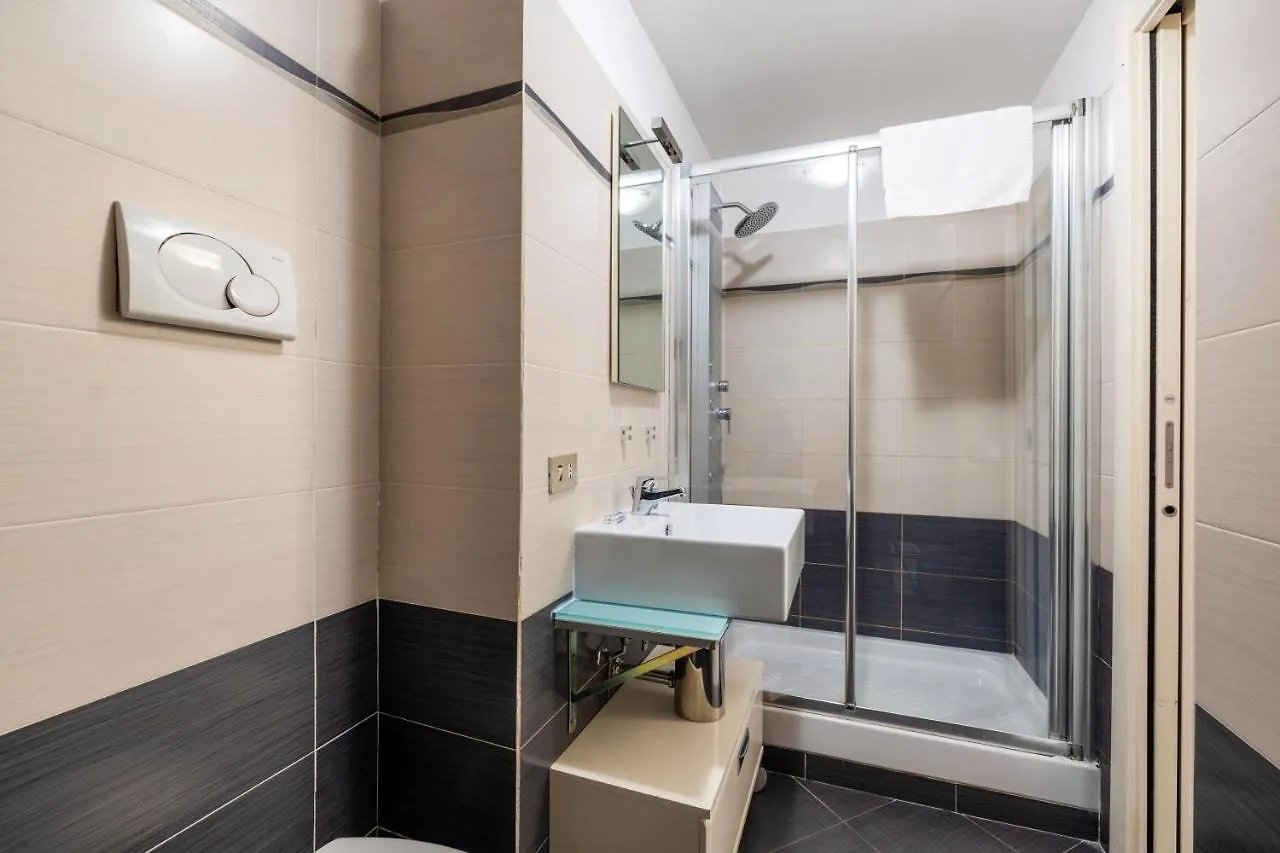 Esclusivo Loft In Porta Romana, A 250M Dalla Bocconi Apartment Milan 0*,  Italy