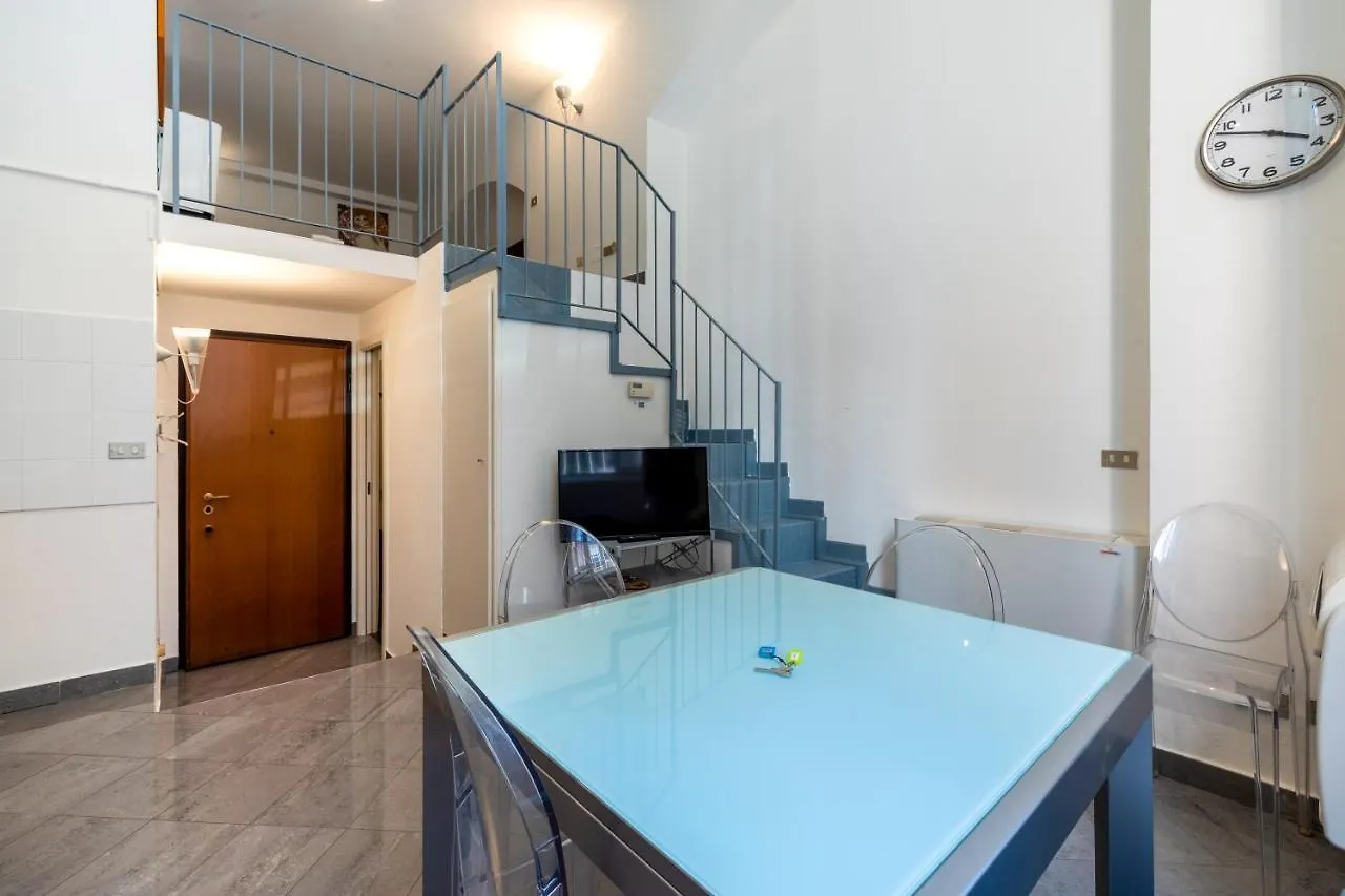 Apartment Esclusivo Loft In Porta Romana, A 250M Dalla Bocconi Milan