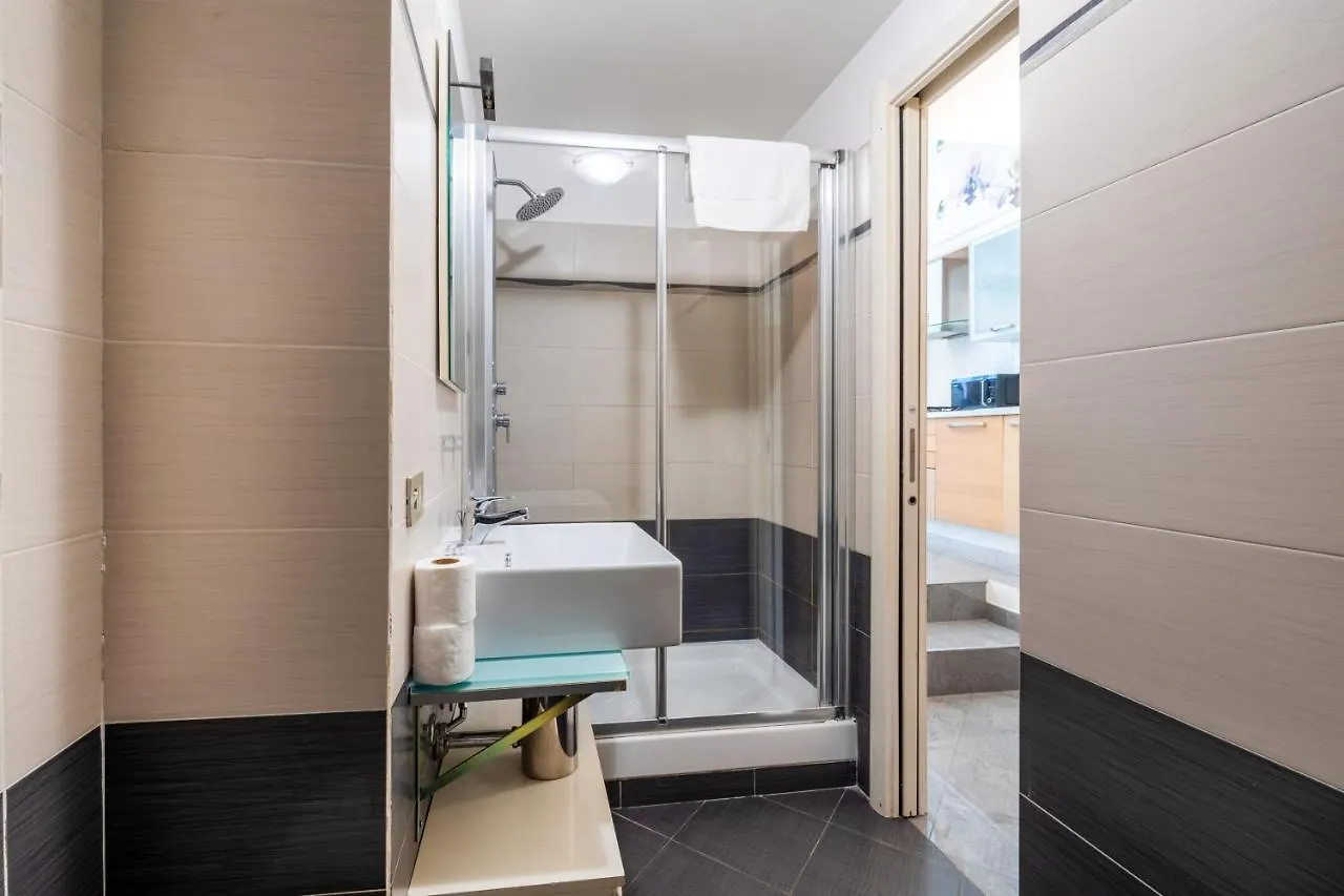 Esclusivo Loft In Porta Romana, A 250M Dalla Bocconi Milan Apartment